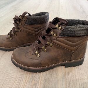 Women’s Brown Boots Size 6.5